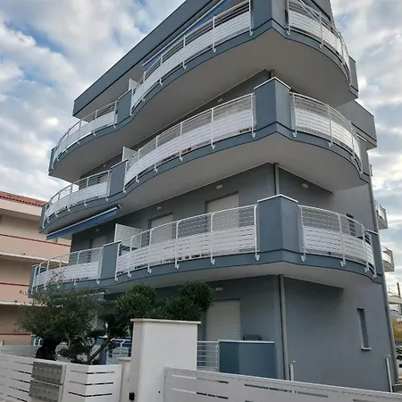 Apartmán Grey House 4 100mt Dal Mare *