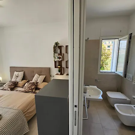 Grey House 4 100mt Dal Mare *