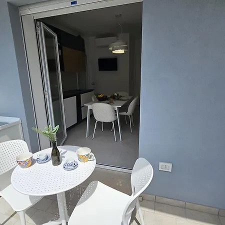 Grey House 4 100mt Dal Mare Tortoreto